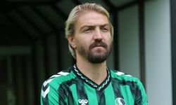 Caner Erkin Sakaryaspor ile anlaştı