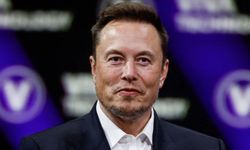 Elon Musk'tan yeni bir siyasi parti kurma fikri