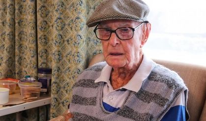 111 yaşındaki Avustralyalı adam uzun yaşamının sırrını açıkladı