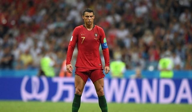 Ronaldo'nun kasları olay oldu