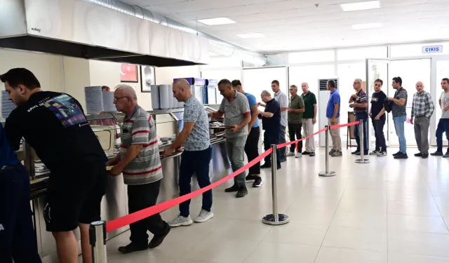 Bursa Karacabey'de kent lokantasına yoğun ilgi