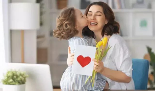 Anneler Günü 2025 Ne Zaman Kutlanacak? İşte Merak Edilen Tarih ve Kaç Gün Kaldığı!