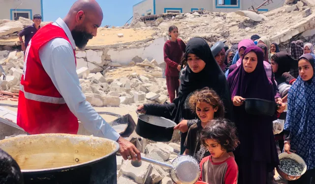 Türk Kızılay’dan 'insanlığı koru' çağrısı