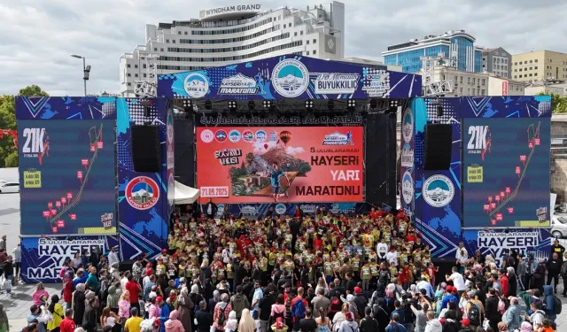 5’inci Uluslararası Kayseri Yarı Maratonu renkli başladı
